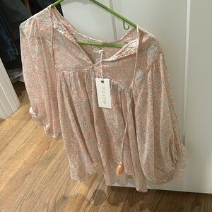 Brand new with tags Marea lightweight top